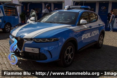 Alfa Romeo Tonale
Polizia di Stato
Squadra Volante
Allestimento FCA
POLIZIA M8241

172° Polizia di Stato
Parole chiave: Alfa_Romeo Tonale POLIZIAM8241