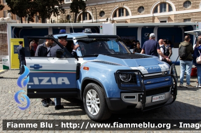 Land Rover Defender 110 II serie
Polizia di Stato
I° Reparto Mobile Roma
POLIZIA M9343

172° Polizia di Stato
Parole chiave: Land_Rover Defender_110_IIserie POLIZIAM9343