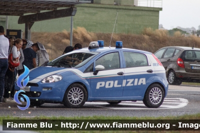 Fiat Punto VI serie
Polizia di Stato
Servizio Aereo
POLIZIA N5665
Parole chiave: Fiat Punto_VIserie POLIZIAN5665