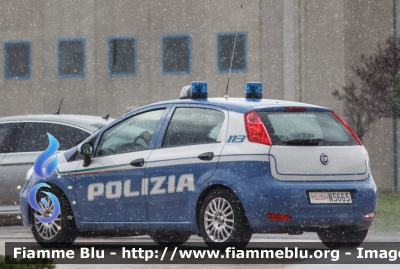 Fiat Punto VI serie
Polizia di Stato
Servizio Aereo
POLIZIA N5665
Parole chiave: Fiat Punto_VIserie POLIZIAN5665