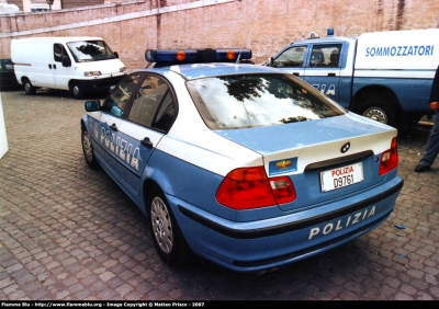 Bmw 320 E46
Polizia di Stato
Reparto prevenzione crimine
Parole chiave: bmw 320_e46 D9761