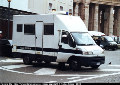 Fiat Ducato II serie
Polizia Municipale Roma
Ufficio mobile
Parole chiave: Fiat Ducato II serie ufficio mobile