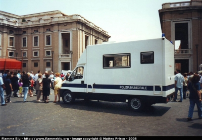 Fiat Ducato II serie
Polizia Municipale Roma
Ufficio mobile
Parole chiave: Fiat Ducato II serie  ufficio mobile