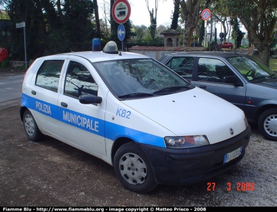 Fiat Punto II serie
Polizia Municipale 
Fiumicino
Parole chiave: fiat punto_IIserie 