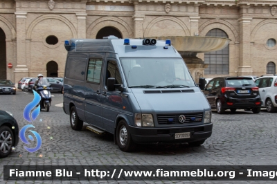 Volkswagen LT II serie
Status Civitatis Vaticanae - Città del Vaticano
Servizio Sanitario
SCV 00899
Parole chiave: Volkswagen LT_IIserie SCV00899