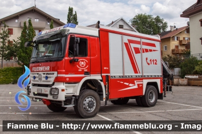 Mercedes-Benz Actros 2041 4x4 II serie
Vigili del Fuoco
Unione Distrettuale Bassa Val Pusteria (BZ)
Bezirksverband Unterpustertal
Veicolo ospitato dal Corpo di Brunico
Allestimento Brandschutz
VF 01F BZ
Parole chiave: Mercedes-Benz Actros_2041_4x4_IIserie VF01FBZ