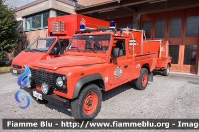 Land Rover Defender 110 HCPU
Vigili del Fuoco
Corpo Permanente di Bolzano
Berufsfeuerwehr Bozen
Allestimento BAI
VF 020 BZ
Parole chiave: Land-Rover Defender_110_HCPU VF020BZ