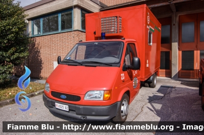 Ford Transit V serie
Vigili del Fuoco
Corpo Permanente di Bolzano
Berufsfeuerwehr Bozen
Unità NBCR
Messfahrzeuge
VF 023 BZ
Parole chiave: Ford Transit_Vserie VF023BZ