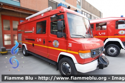 Mercedes-Benz Vario 812D
Vigili del Fuoco
Corpo Permanente di Bolzano
Berufsfeuerwehr Bozen
Sommozzatori
VF 028 BZ
Parole chiave: Mercedes-Benz Vario_812D VF028BZ