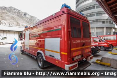 Mercedes-Benz Vario 812D
Vigili del Fuoco
Corpo Permanente di Bolzano
Berufsfeuerwehr Bozen
Sommozzatori
VF 028 BZ
Parole chiave: Mercedes-Benz Vario_812D VF028BZ