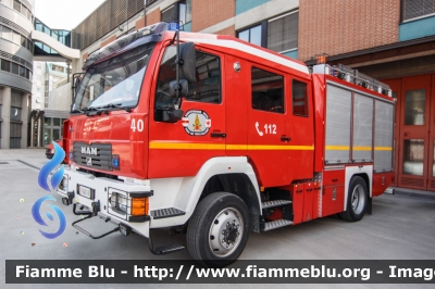 Man LE 14.280
Vigili del Fuoco
Corpo Permanente di Bolzano
Berufsfeuerwehr Bozen
AutoPompaSerbatoio
Allestimento Technamm
VF 040 BZ
Parole chiave: Man LE_14.280 VF040BZ