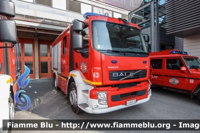 Volvo FL 280 III serie
Vigili del Fuoco
Corpo Permanente di Bolzano
Berufsfeuerwehr Bozen
AutoPompaSerbatoio allestimento Bai
VF 043 BZ
Parole chiave: Volvo FL_280_IIIserie VF043BZ