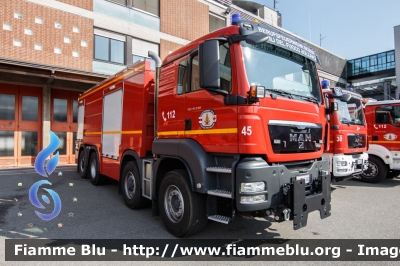 Man TGS 35.540 I serie
Vigili del Fuoco
Corpo Permanente di Bolzano
Berufsfeuerwehr Bozen
AutoBottePompa allestimento Jacinto
VF 045 BZ
Parole chiave: Man TGS_35.540_Iserie VF045BZ