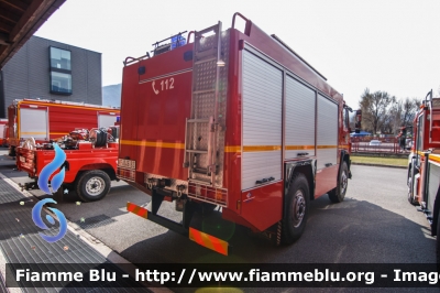 Mercedes-Benz 1224 4x4
Vigili del Fuoco
Corpo Permanente di Bolzano
Berufsfeuerwehr Bozen
Polisoccorso allestimento Bai
VF 046 BZ
Parole chiave: Mercedes-Benz 1224_4x4 VF046BZ