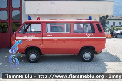 Volkswagen Transporter T3 Syncro
Vigili del Fuoco
Unione Distrettuale Bolzano
Bezirksverband Bozen
Corpo Volontario di Laives (BZ)
Freiwillige Feuerwehr Leifers
VF 05LBZ
Parole chiave: Volkswagen Transporter_T3_Syncro VF05LBZ