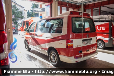 Volkswagen Transporter T5
Vigili del Fuoco
Unione Distrettuale Merano (BZ)
Bezirksverband Meran
Veicolo ospitato dal corpo di Merano
Allestimento MobilTec-Fahrzeugbau
VF 08M BZ
Parole chiave: Volkswagen Transporter_T5 VF08MBZ