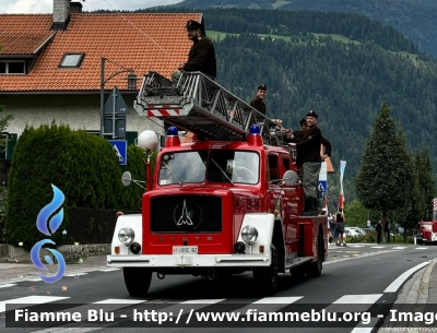 Magirus-Deutz 150D10
Vigili del Fuoco
Unione Distrettuale Alta Pusteria
Corpo Volontario di Valdaora di sopra (BZ)
Bezirksverband Oberpustertal
Freiwillige Fuerwehr Oberolang
AutoScala da 30 metri storica allestimento Magirus
VF 09G BZ
Parole chiave: Magirus-Deutz 150D10 VF09GBZ