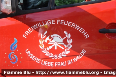 Mercedes-Benz Sprinter 4x4 III serie
Vigili del Fuoco
Unione Distrettuale Merano - Bezirksverband Meran
Corpo Volontario di Senale - 
Freiwillige Feuerwehr Unsere Liebe Frau im Walde (BZ)
Allestimento Kofler Fahrzeugbau con trazione integrale Iglhaut
VF 09J BZ
Parole chiave: Mercedes-Benz Sprinter_4x4_IIIserie VFR09JBZ