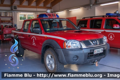 Nissan Navara II serie
Vigili del Fuoco
Unione distrettuale di Mezzolombardo
Corpo Volontario di Roverè della Luna (TN)
VF 0A2 TN
Parole chiave: Nissan Navara_II_serie VF0A2TN