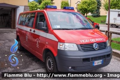 Volkswagen Transporter T5
Vigili del Fuoco
Unione distrettuale di Mezzolombardo
Corpo Volontario di Spormaggiore (TN)
VF 0H9 TN
Parole chiave: Volkswagen Transporter_T5 VF0H9TN