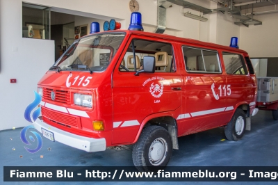 Volkswagen Transporter T3
Vigili del Fuoco
Unione Distrettuale Merano - Bezirksverband Meran
Corpo Volontario di Lana - Freiwillige Feuerwehr Lana (BZ)
VF 0HF BZ
Parole chiave: Volkswagen Transporter_T3 VF0HFBZ