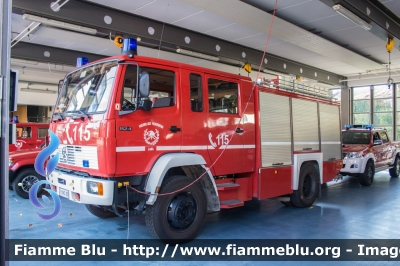 Mercedes-Benz 1124 4x4
Vigili del Fuoco
Unione Distrettuale Merano - Bezirksverband Meran
Corpo Volontario di Lana - Freiwillige Feuerwehr Lana (BZ)
VF 0HG BZ
Parole chiave: Mercedes-Benz 1124_4x4 VF0HGBZ