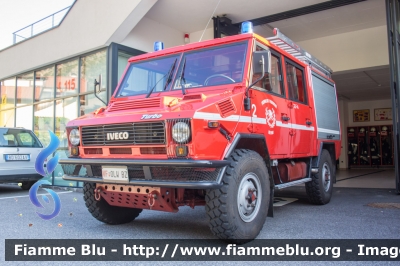 Iveco VM90
Vigili del Fuoco
Unione Distrettuale Bolzano
Bezirksverband Bozen
Corpo Volontario di Vilpiano
Freiwillige Feuerwehr Vilpian
allestimento Baribbi
VF 0LW BZ
Parole chiave: Iveco VM90 VF0LWBZ