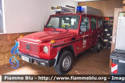 Mercedes-Benz Classe G
Vigili del Fuoco
Unione Distrettuale Merano - Bezirksverband Meran
Corpo Volontario di Monte san Zeno - 
Freiwillige Feuerwehr Zenoberg (BZ)
VF 0NJ BZ
Parole chiave: Mercedes-Benz Classe_G VF0NJBZ