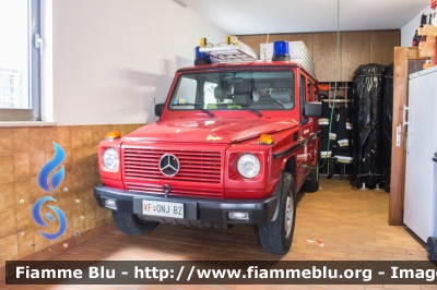 Mercedes-Benz Classe G
Vigili del Fuoco
Unione Distrettuale Merano - Bezirksverband Meran
Corpo Volontario di Monte san Zeno - 
Freiwillige Feuerwehr Zenoberg (BZ)
VF 0NJ BZ
Parole chiave: Mercedes-Benz Classe_G VF0NJBZ