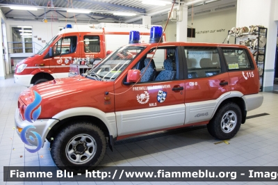 Nissan Terrano II serie restyle
Vigili del Fuoco
Nissan Terrano II serie restyles - Freiwillige Feuerwehr Nals (BZ)
VF 0WB BZ
Parole chiave: Nissan Terrano_IIserie_restyle VF0WBBZ