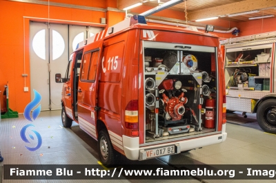 Mercedes-Benz Sprinter 4x4 I serie
Vigili del Fuoco
Unione Distrettuale Merano - Bezirksverband Meran
Corpo Volontario di Rifiano - Freiwillige Feuerwehr Riffian (BZ)
VF 0X7 BZ
Parole chiave: Mercedes-Benz Sprinter_4x4_Iserie VF0X7BZ