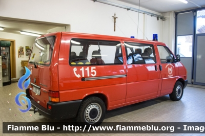 Volkswagen Transporter T4
Vigili del Fuoco
Unione Distrettuale Merano - Bezirksverband Meran
Corpo Volontario di Prissiano - Freiwillige Feuerwehr Prissian (BZ)
VF 10G BZ
Parole chiave: Volkswagen Transporter_T4 VF10GBZ