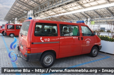 Volkswagen Transporter T4
Vigili del Fuoco
Unione Distrettuale Alta Val Venosta
Corpo Volontario di Laudes (BZ)
Freiwillige Feuerwehr Laatsch
VF 12Y BZ
Parole chiave: Volkswagen Transporter_T4 VF12YBZ Civil_Protect_2018