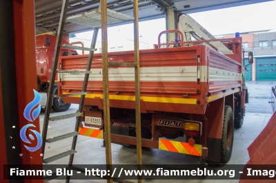 Iveco 90PC
Vigili del Fuoco
Comando Provinciale di Sondrio
VF 13355
Parole chiave: Iveco 90PC VF13355