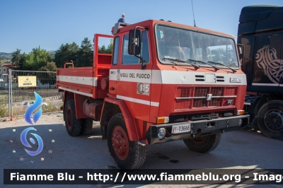 Iveco 90PC
Vigili del Fuoco
Comando Provinciale de L'Aquila
VF 13666
Parole chiave: Iveco 90PC VF13666 Santa_BArbara_2017