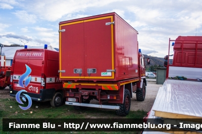 Iveco 80-16
Vigili del Fuoco
Comando Provinciale di Varese
Colonna Mobile Lombardia
Sezione Logistica
VF 14686

qui fotografato presso il campo 
di Cittareale (RI) durante 
il sisma del Centro Italia
Parole chiave: Iveco 80-16 VF14686