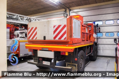 Iveco 80-16
Vigili del Fuoco
Comando Provinciale di Sondrio
Mezzo AIB allestitimento Baribbi
VF 14882
Parole chiave: Iveco 80-16 VF14882