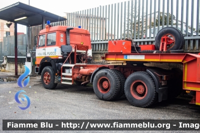 Iveco 330-35
Vigili del Fuoco
Comando Provinciale di Rieti
VF 15561

Santa Barbara 2017
Parole chiave: Iveco 330-35 VF15561 santa_barbara_2017