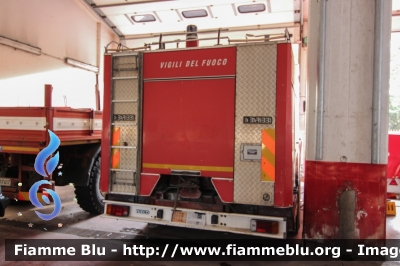 Iveco TurboTech 190-26
Vigili del Fuoco
Comando Provinciale di Frosinone
Distaccamento Permanente di Fiuggi
AutoPompaSerbatoio allestimento Iveco-Magirus
VF 15809
Parole chiave: Iveco TurboTech_190-26 VF15809