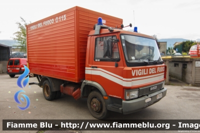 Iveco Zeta 65-12
Vigili del Fuoco
Comando Provinciale Belluno
VF 16240
Parole chiave: Iveco Zeta 65-12 VF16240