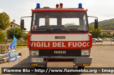 Iveco Zeta 65-12
Vigili del Fuoco
Comando Provinciale Belluno
VF 16753
Parole chiave: Iveco Zeta 65-12 VF16753