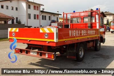 Iveco Zeta 65-12
Vigili del Fuoco
Comando Provinciale Belluno
VF 16753
Parole chiave: Iveco Zeta 65-12 VF16753