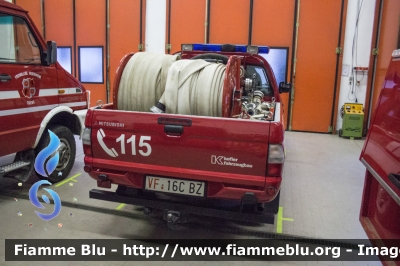 Mitsubishi L200 III serie
Vigili del Fuoco
Unione Distrettuale Merano - Bezirksverband Meran
Corpo Volontario di Tesimo - Freiwillige Feuerwehr Tisens (BZ)
VF 16C BZ
Parole chiave: Mitsubishi L200_IIIserie VF16CBZ