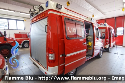 Mercedes-Benz Sprinter II serie
Vigili del Fuoco
Unione Distrettuale di Bolzano
Bezirksverband Bozen
Corpo Volontario di Gries - Bolzano
Freiwillige Feuerwehr Gries - Bozen
VF 16S BZ
Parole chiave: Mercedes-Benz Sprinter_IIserie VF16SBZ