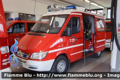 Mercedes-Benz Sprinter II serie
Vigili del Fuoco
Unione Distrettuale di Bolzano
Bezirksverband Bozen
Corpo Volontario di Gries - Bolzano
Freiwillige Feuerwehr Gries - Bozen
VF 16S BZ
Parole chiave: Mercedes-Benz Sprinter_IIserie VF16SBZ