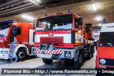 Astra BM305F
Vigili del Fuoco
Comando Provinciale di Sondrio
Autogru Allestimento Cormach
VF 17030
Parole chiave: Astra BM305F VF17030