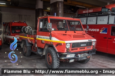 Iveco VM90
Vigili del Fuoco
Comando Provinciale di Rieti
Allestimento Iveco-Magirus
VF 18101
Parole chiave: Iveco VM90 VF18101 Santa_BArbara_2017