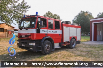 Iveco EuroTech 190E27
Vigili del Fuoco
Comando Provinciale di Perugia
Distaccamento Volontario di Castiglione del Lago (PG)
allestimento Baribbi
VF 18141
Parole chiave: Iveco EuroTech_190E27 VF18141