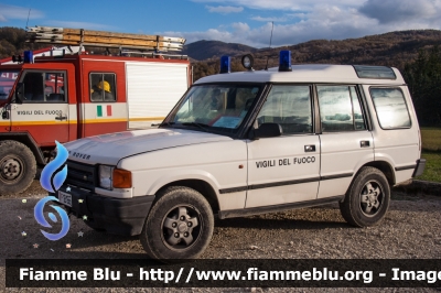 Land Rover Discovery I serie
Vigili del Fuoco
Comando Provinciale di Roma
Distaccamento Cittadino
Roma Nomentano
VF 18166

qui fotografato presso il campo 
di Cittareale (RI) durante 
il sisma del Centro Italia
Parole chiave: Land_Rover Discovery_I_serie VF18166