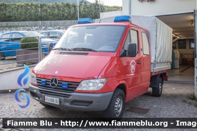 Mercedes-Benz Sprinter II serie
Vigili del Fuoco
Unione Distrettuale Merano - Bezirksverband Meran
Corpo Volontario di Prissiano - Freiwillige Feuerwehr Prissian (BZ)
VF 188 BZ
Parole chiave: Mercedes-Benz Sprinter_IIserie VF188BZ